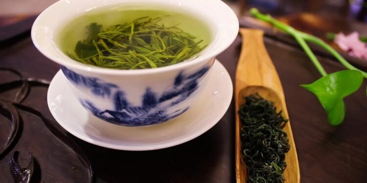 Advantages Of Green Tea